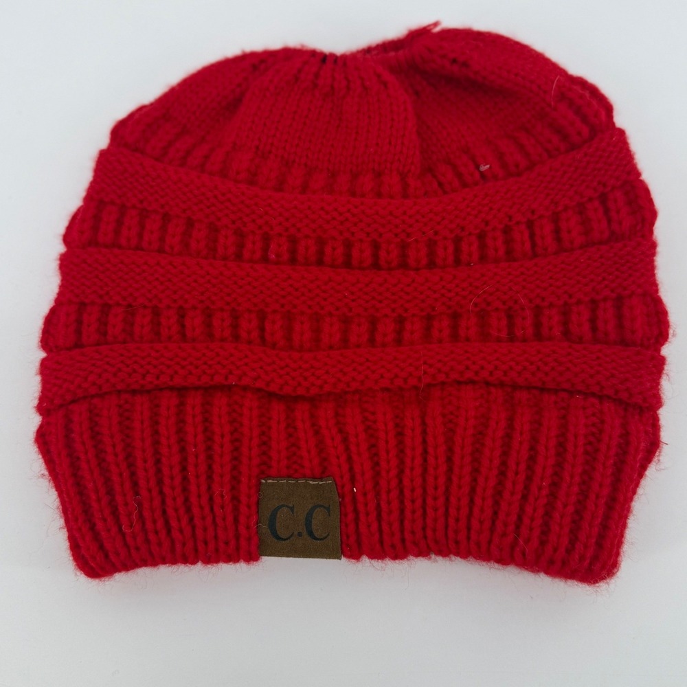 NWOT CC Beanie Tail‎ Pony tail messy bun Red Knit Slouchy Warm Winter Hat Adults